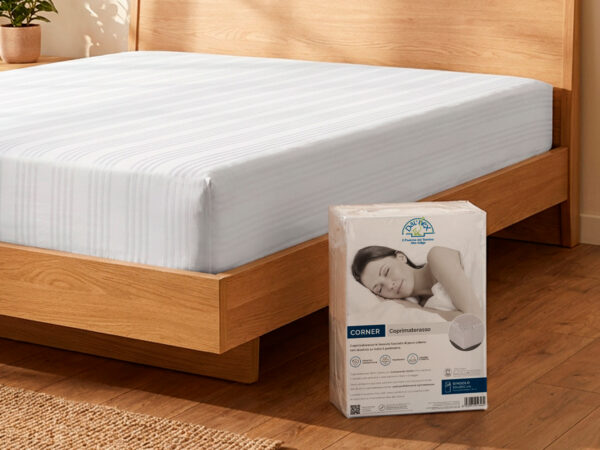 Coprimaterasso fasciato corner con elastico
